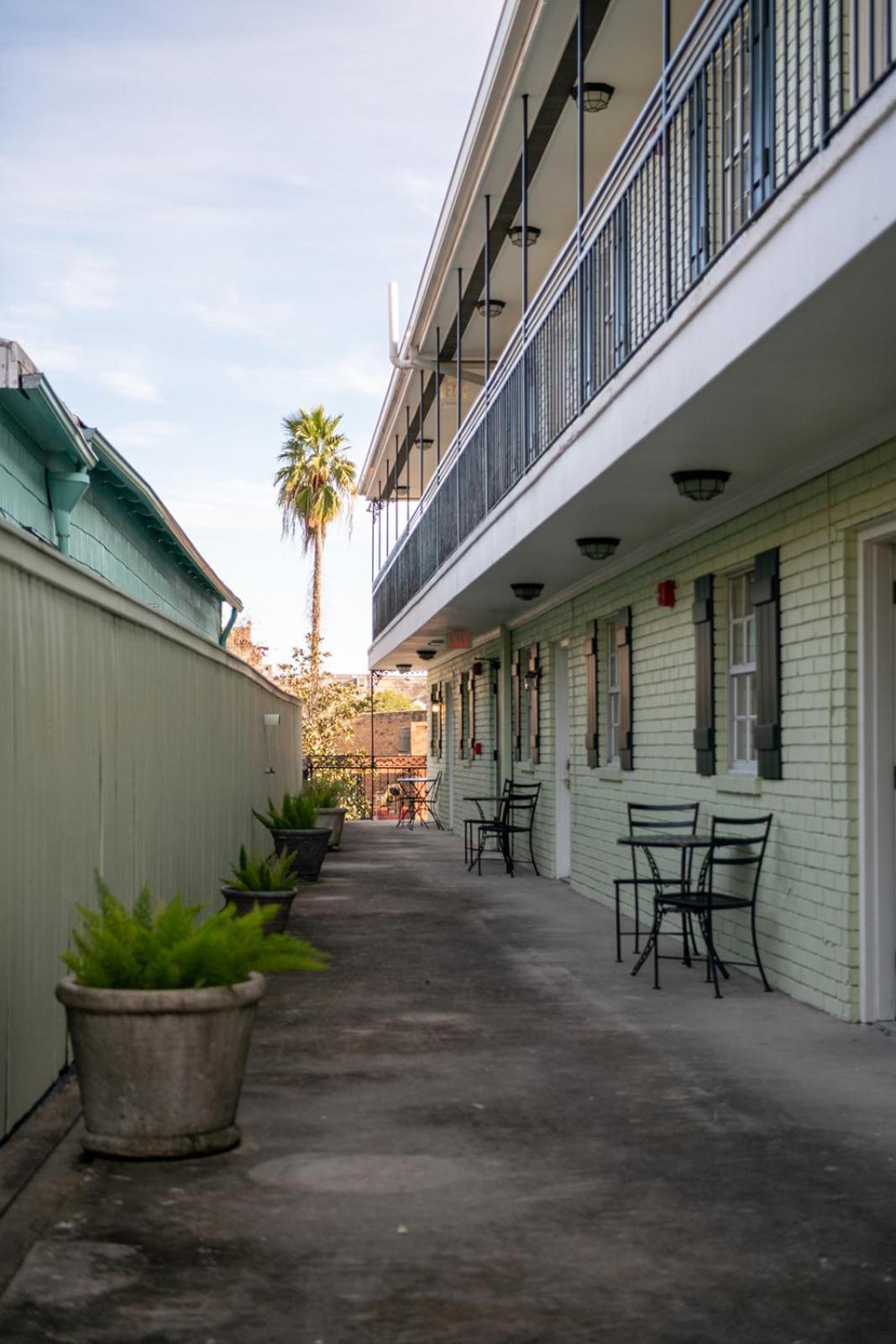 French Quarter Suites Hotel La Nouvelle-Orléans Extérieur photo