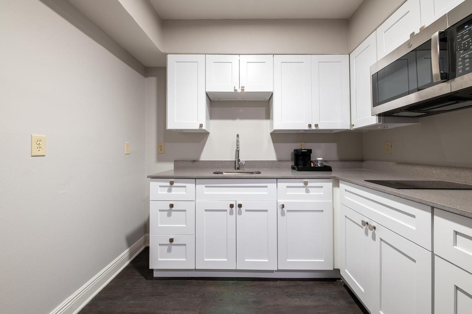 French Quarter Suites Hotel La Nouvelle-Orléans Extérieur photo