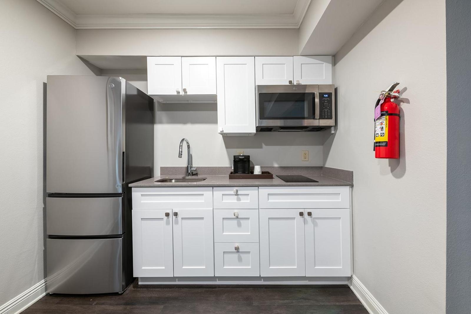 French Quarter Suites Hotel La Nouvelle-Orléans Extérieur photo