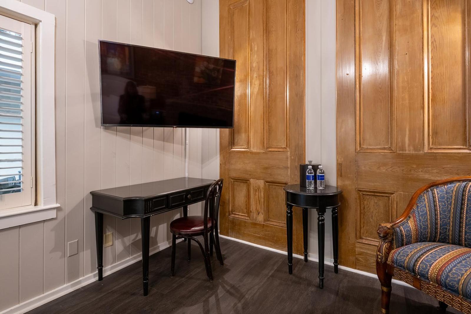 French Quarter Suites Hotel La Nouvelle-Orléans Extérieur photo