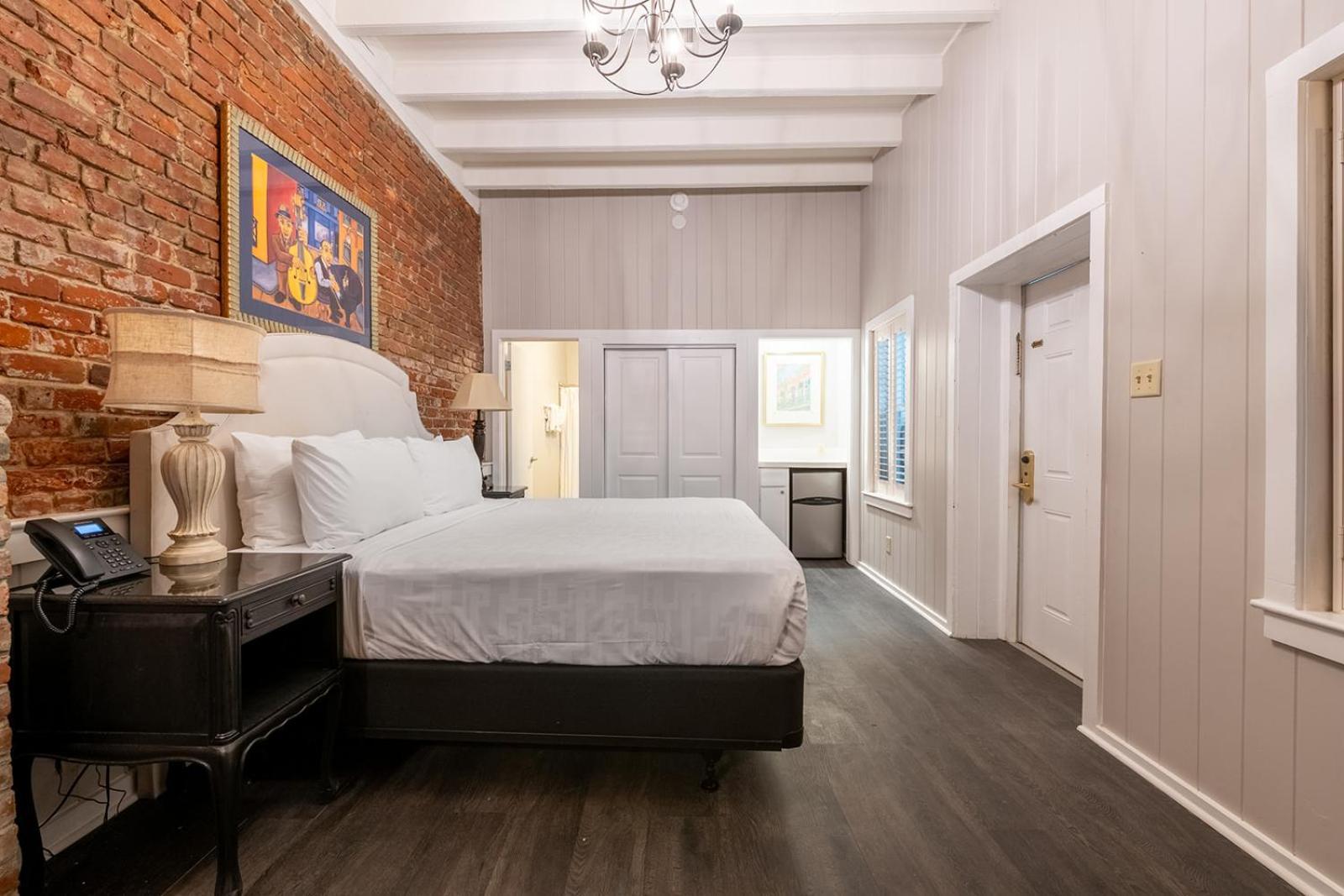 French Quarter Suites Hotel La Nouvelle-Orléans Extérieur photo