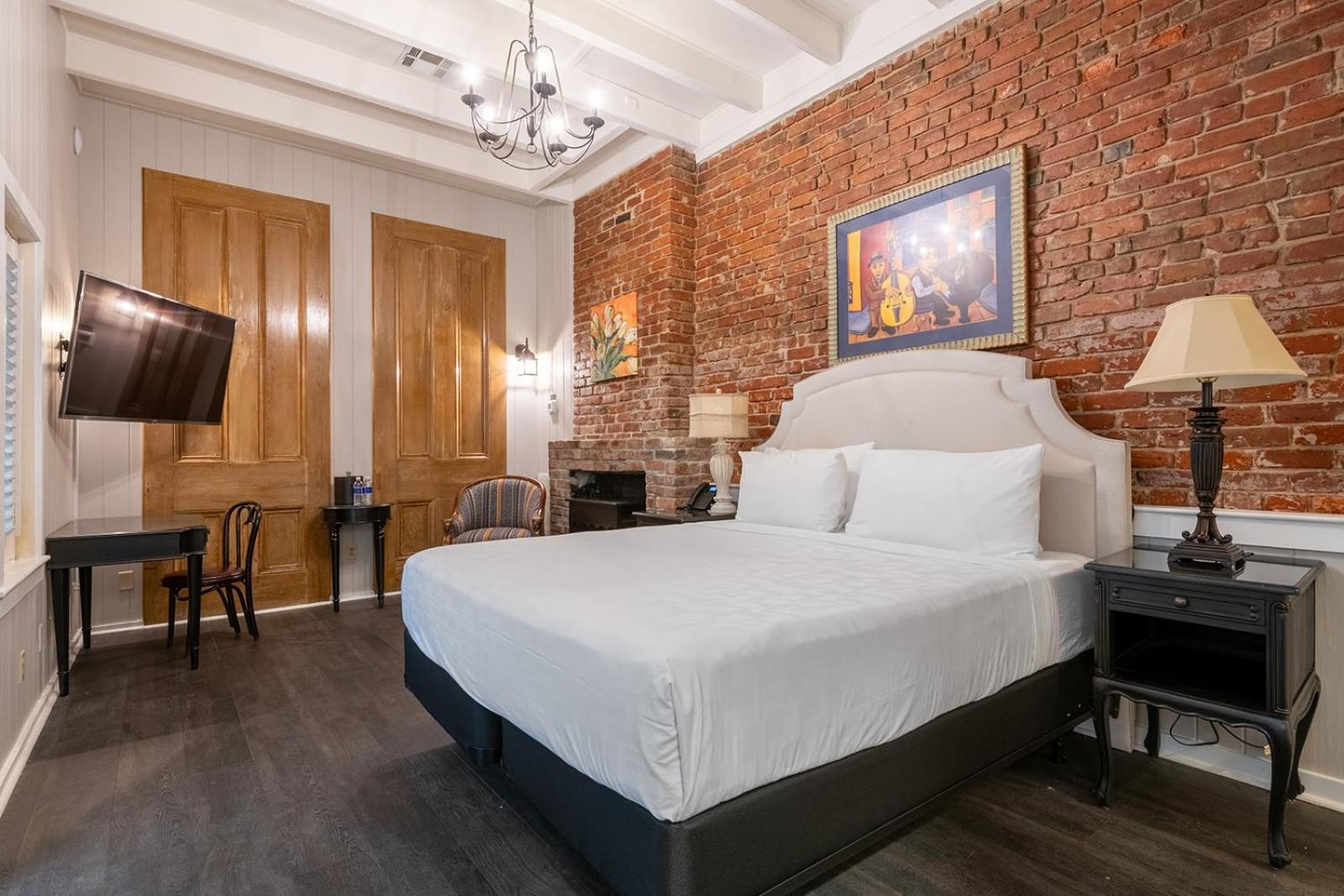 French Quarter Suites Hotel La Nouvelle-Orléans Extérieur photo